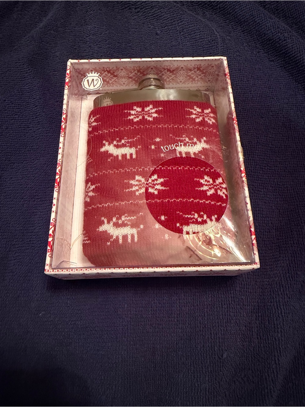 Wild Eye Designs Christmas Reindeer Hip Flask 7 oz Stainless Steel New